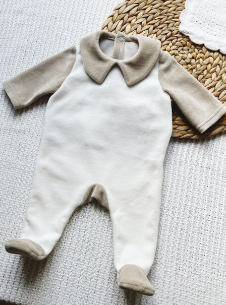 Pyjama parfait pour une belle tenue de naissance.